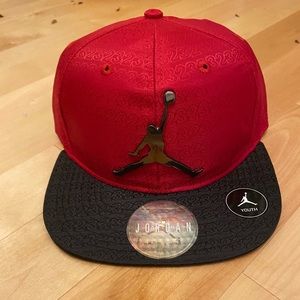 Youth Air Jordan hat NWT